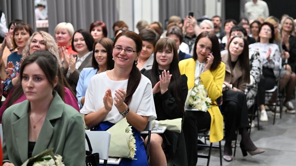 В Туле наградили победителей конкурса «Призвание – учить!»